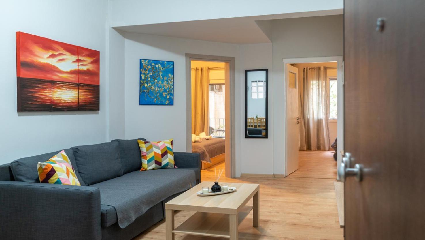 Entire Apt, 2 Bdrm, City Center Athens Exterior photo