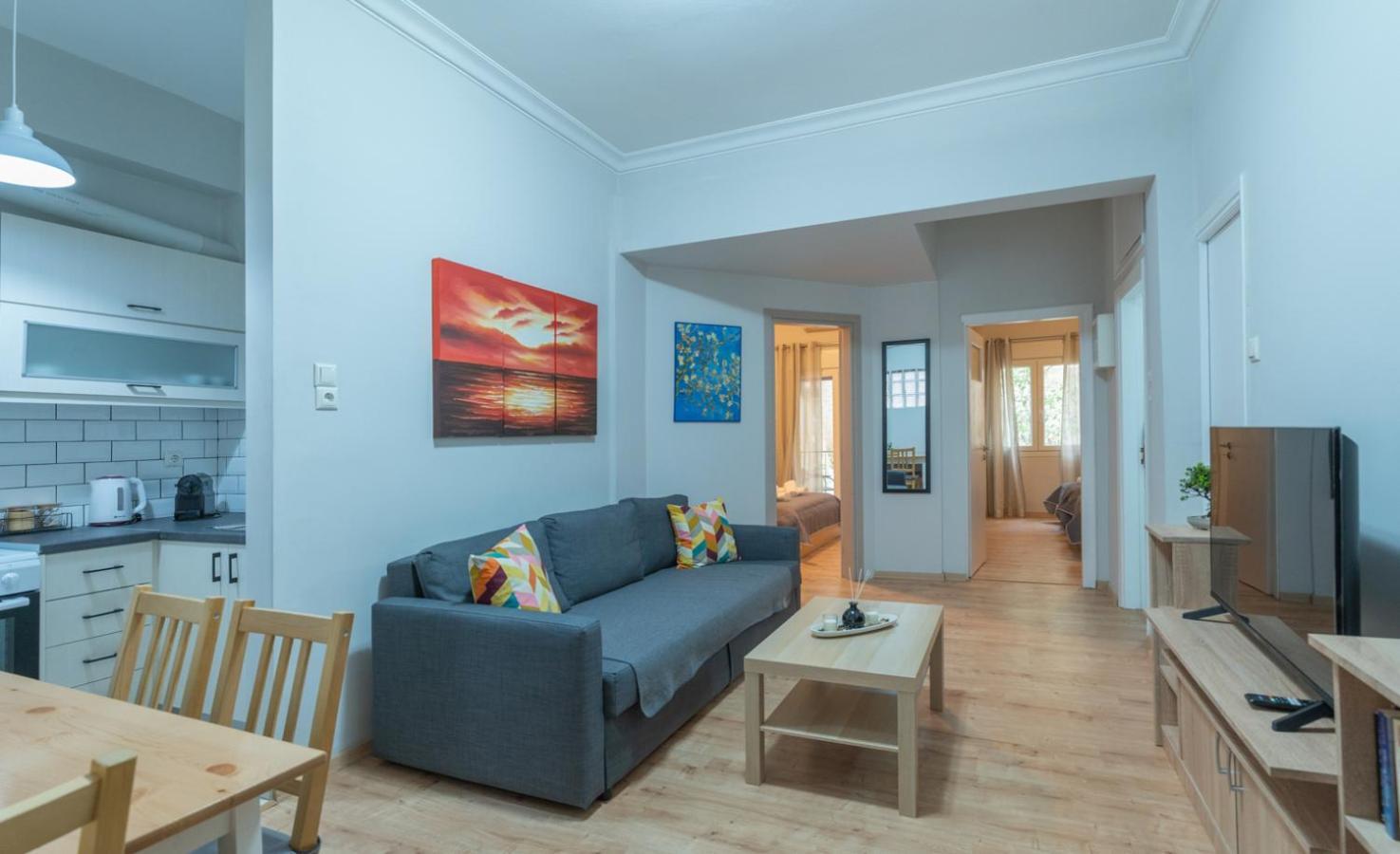Entire Apt, 2 Bdrm, City Center Athens Exterior photo